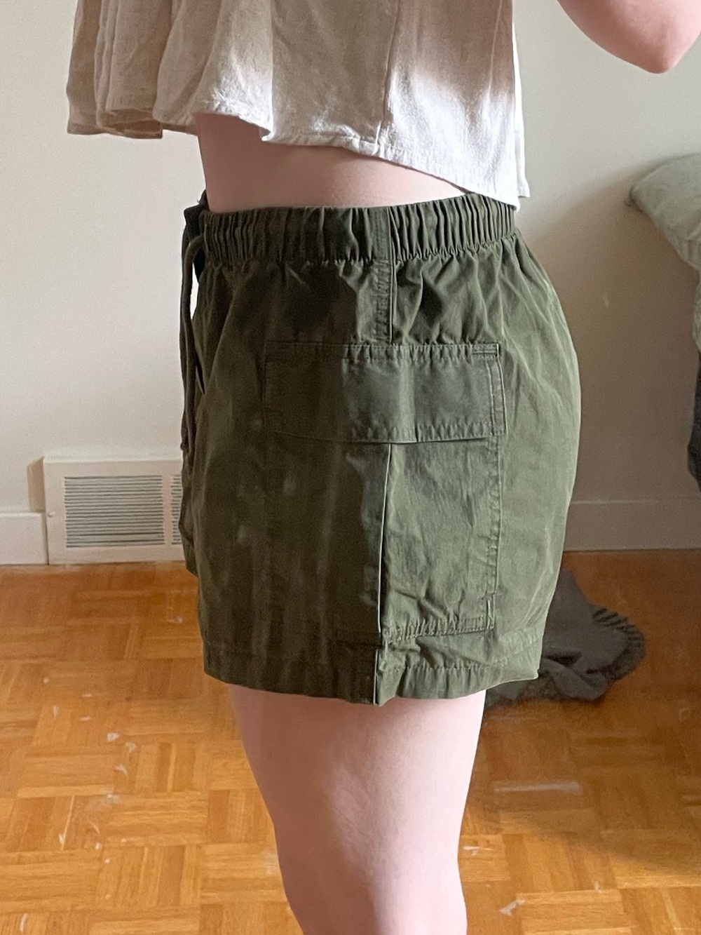TNA Olive Drawstring Cargo Shorts - Picture 5 of 6
